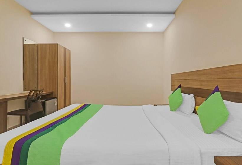 חדר דלוקס, Treebo Pride Inn Botanica