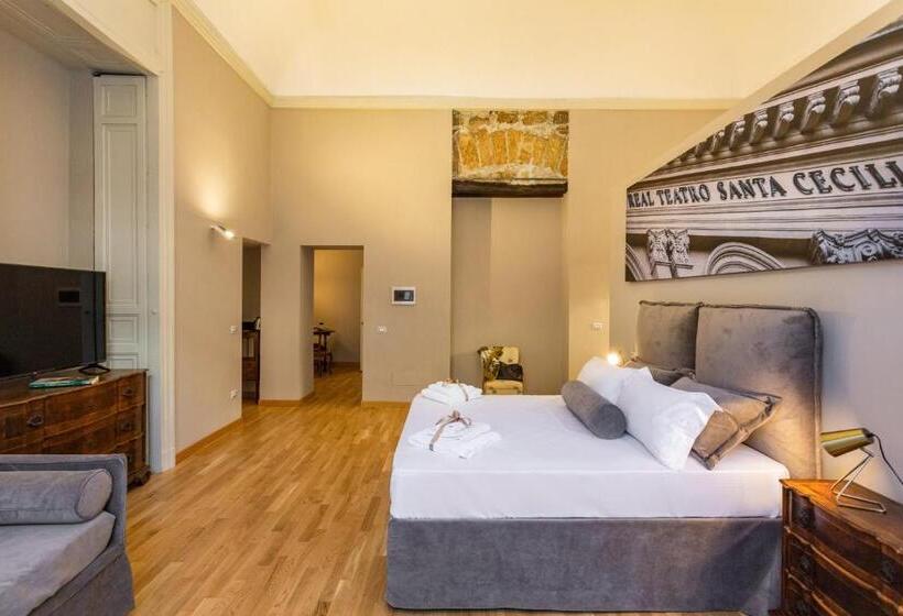 高级三人间, Divisi Suites & Spa