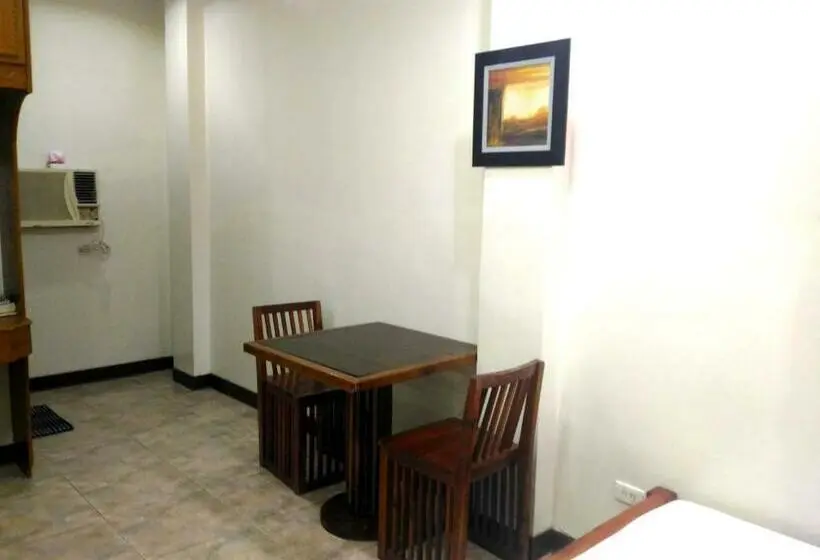 スタンダードルーム, Tubod Flowing Waters Resort