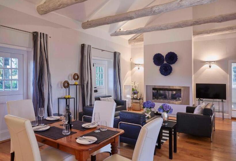 2ベッドルームハウス, Allèe Bleue Wine Estate