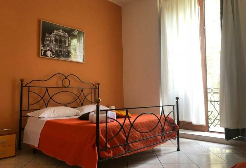 Triple Room Sea View, Platamone Rooms