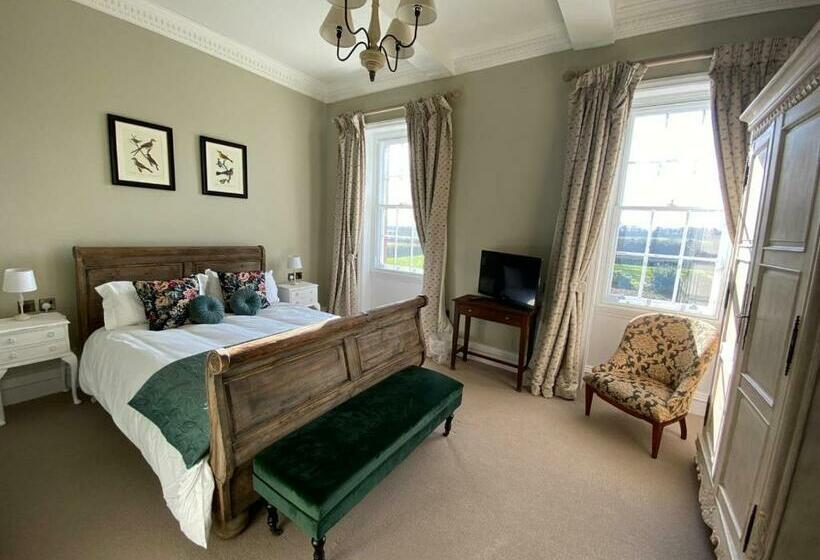 سوییت خانوادگی, Kedleston Country House B&b