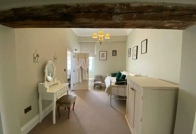 スイート（家族用）, Kedleston Country House B&b