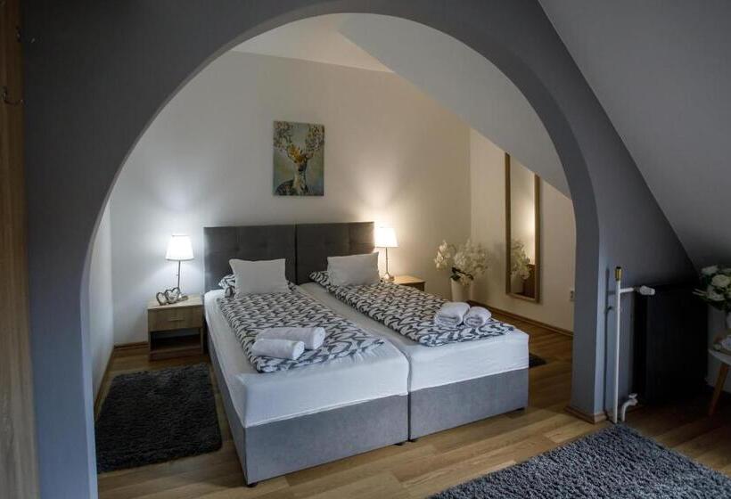 스탠다드 룸, árnyas Panzió Gödöllő