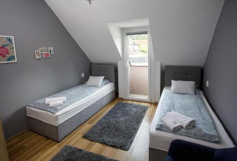 스탠다드 룸, árnyas Panzió Gödöllő