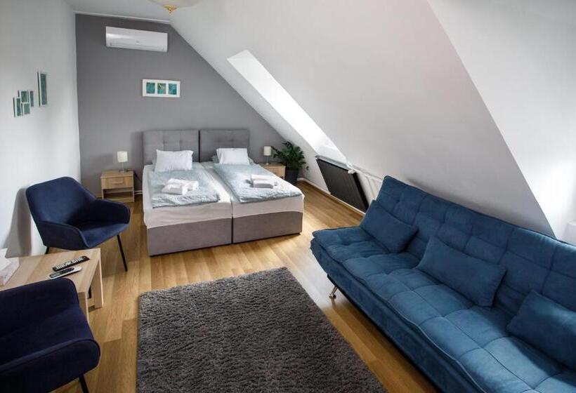 패밀리 룸, árnyas Panzió Gödöllő