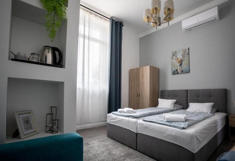 스탠다드 룸, árnyas Panzió Gödöllő