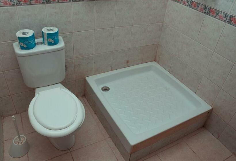 스탠다드 룸, Wakawaka House