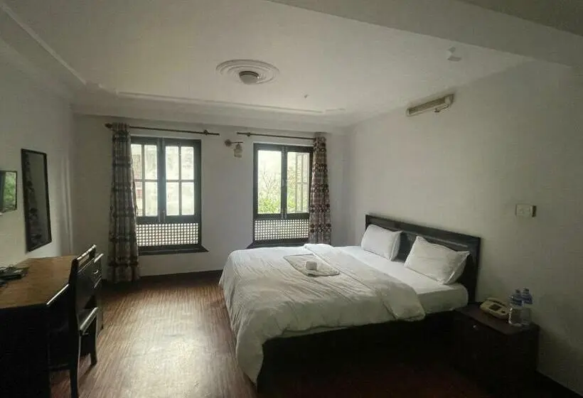 اتاق لوکس, Little Buddha Inn