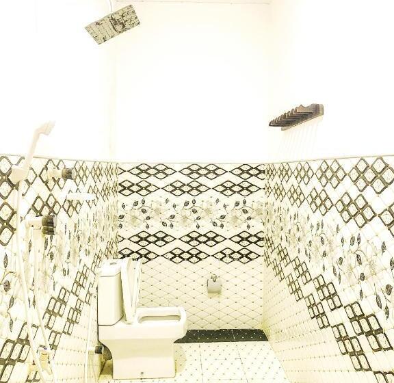 デラックスルーム, Lucky Bay