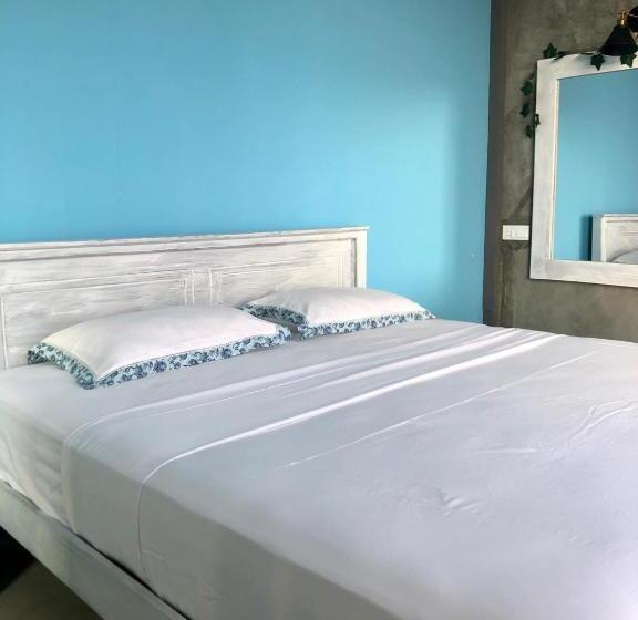 جناح عائلي, X Mirissa