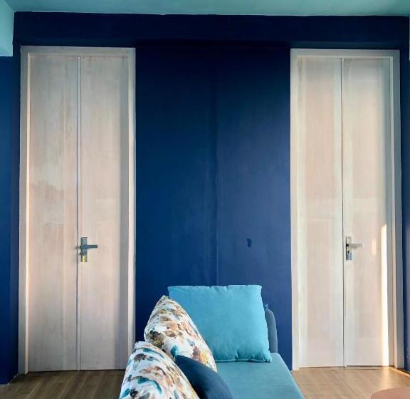 جناح عائلي, X Mirissa