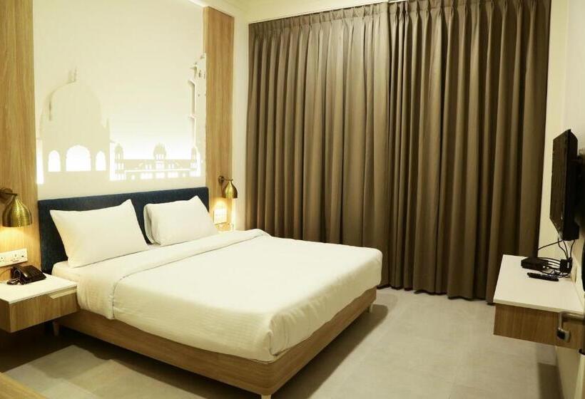 Quarto Deluxe, Ratangarh Palace