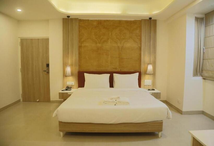 חדר דלוקס, Ratangarh Palace