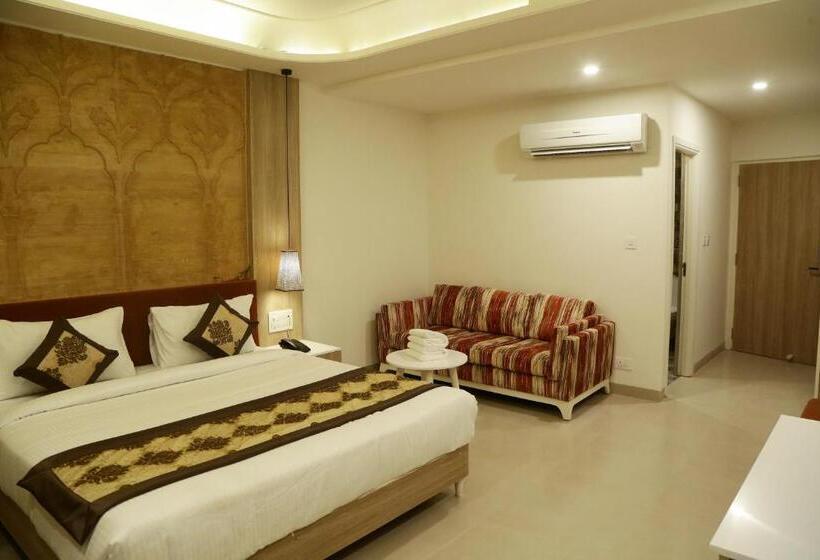 חדר סטנדרט עם מיטת קינג, Ratangarh Palace