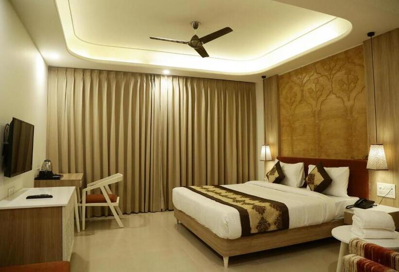 חדר סטנדרט עם מיטת קינג, Ratangarh Palace