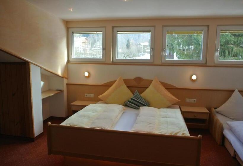 标准三人间, Pension Waidmannsruh