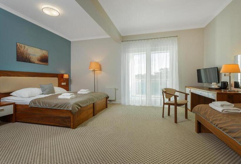 Трехместный Номер Superior, Best Western Jurata