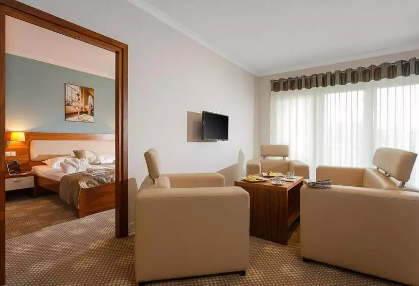 Sviitti King-vuode, Best Western Jurata