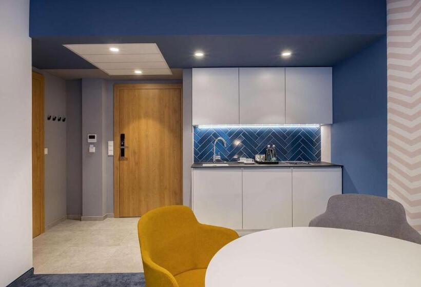 Люкс Премиум, Best Western Jurata