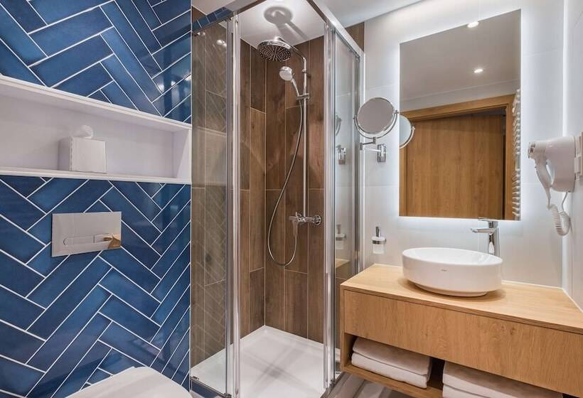 Номер Премиум Индивидуальный, Best Western Jurata