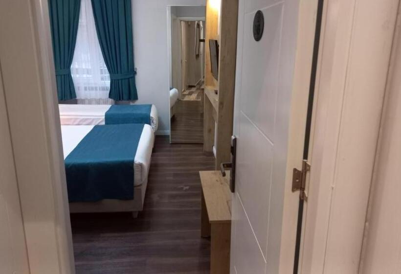 اتاق خانوادگی, Miss City Hotel Taksim