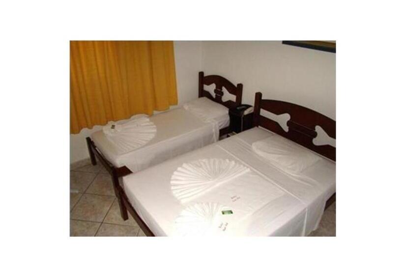 غرفة قياسية ثلاثية, Brasil Real