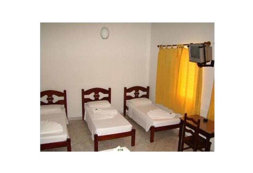 غرفة قياسية رباعية, Brasil Real