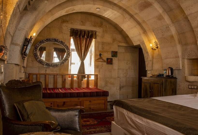 غرفة قياسية, Cave Art