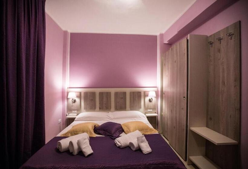 חדר סטנדרט, Cliché