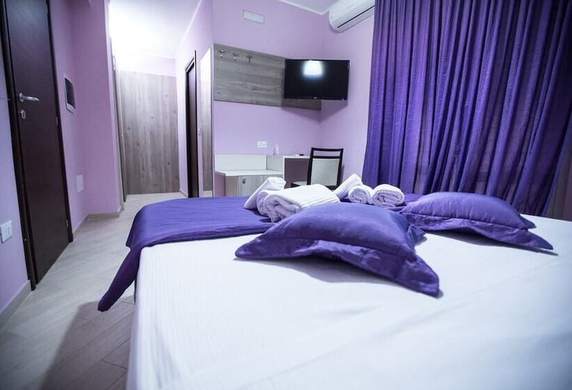 חדר סטנדרט, Cliché