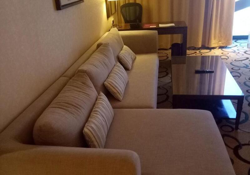 استودیو استاندارد با تخت کینگ, Courtyard By Marriott Jazan