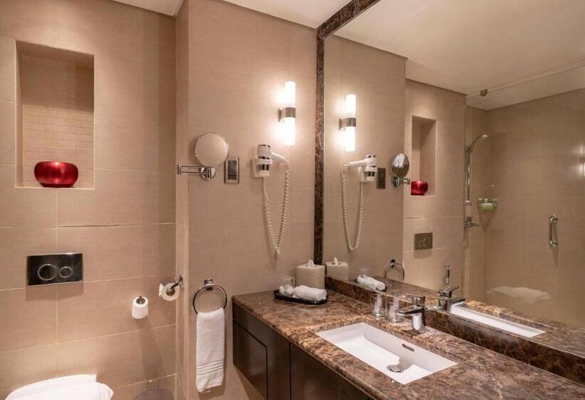 سوئیت با تخت بزرگ, Courtyard By Marriott Jazan