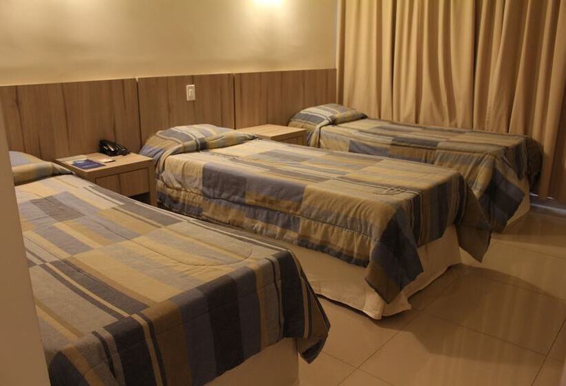 デラックストリプルルーム, Estação 101   Itajaí