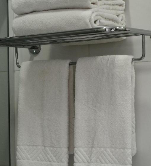 デラックスルーム, Estação 101   Itajaí