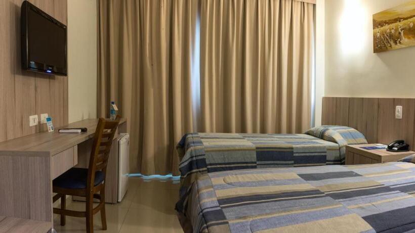 デラックスルーム, Estação 101   Itajaí