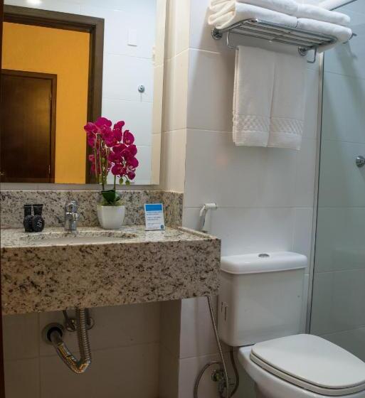 デラックスの４人部屋, Estação 101   Itajaí