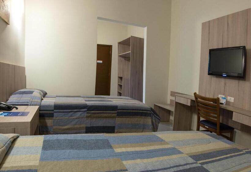 デラックスルーム, Estação 101   Itajaí