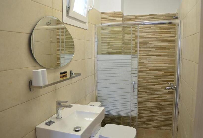 اتاق استاندارد سه تخته با چشمانداز, Europa   Family And Senior Friendly