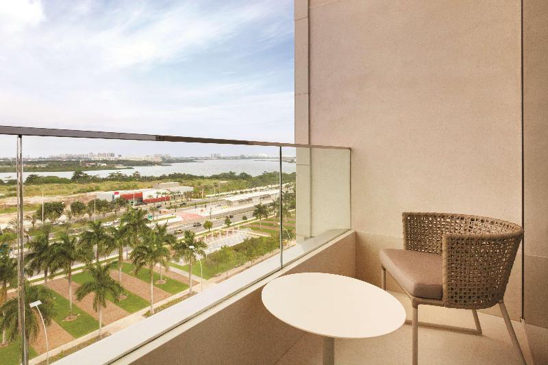 سوئیت کلاسیک, Hilton Barra Rio De Janeiro