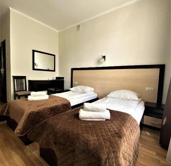 اتاق استاندارد, Koral