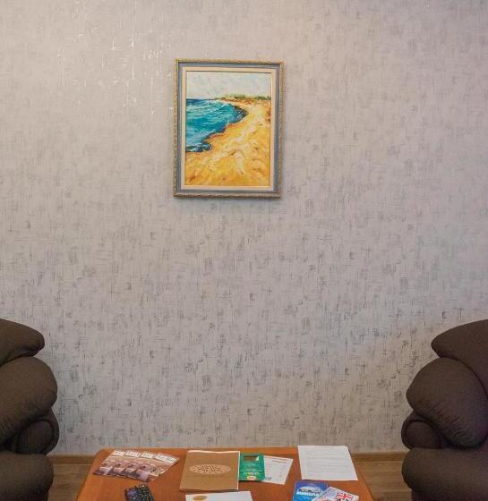 سوییت, Palace Ukraine