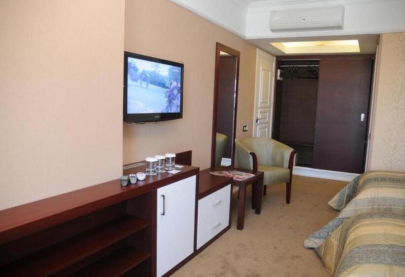 اتاق سوپریور, Paradise Island