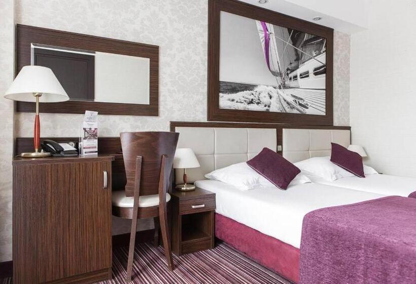 اتاق خانوادگی, Primavera Jastrzębia Góra