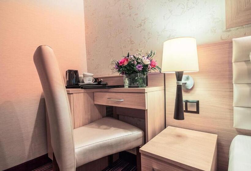 استودیوی پریمیوم, Primavera Jastrzębia Góra