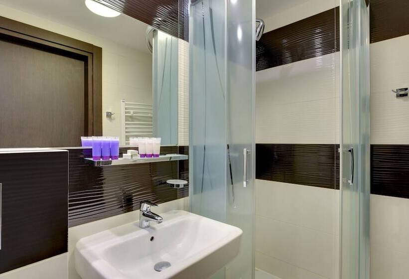 اتاق استاندارد, Primavera Jastrzębia Góra