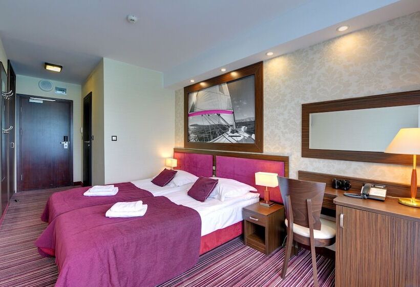 اتاق استاندارد, Primavera Jastrzębia Góra