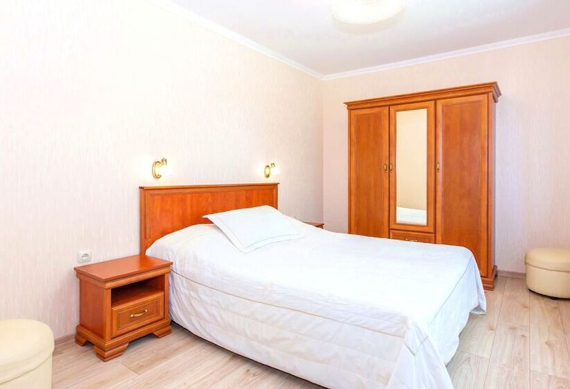 Апартаменты 1 Спальня, Apartament Rades