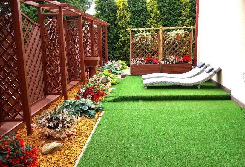 اتاق استاندارد, Apartament Rades