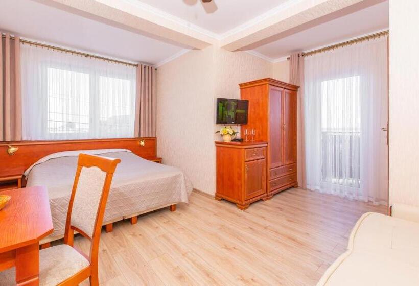 اتاق استاندارد با چشمانداز دریا, Apartament Rades